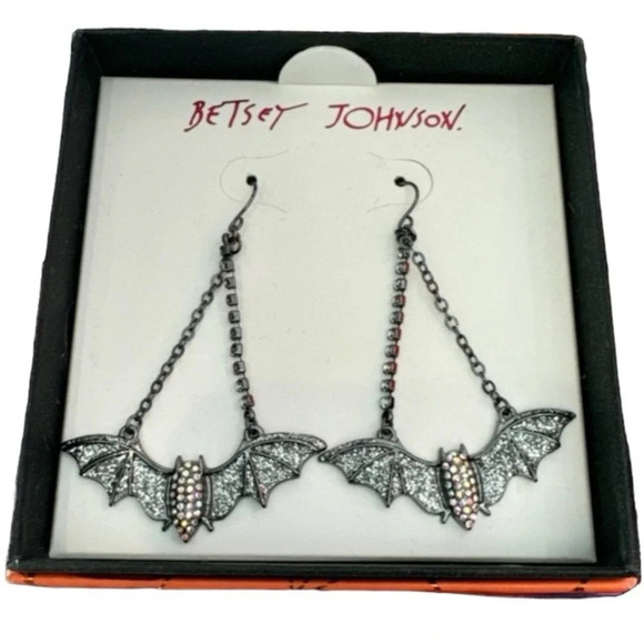 BETSEY JOHNSON Halloween Bats with Aurora Borealis Crystals Dangle Earrings NWT - Picture 1 of 4